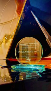 9. Evelina's Competition Prize 1