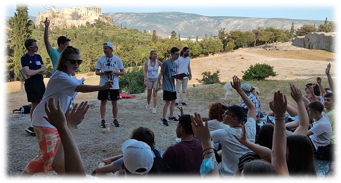 «Περπατήστε στα χνάρια των Σοφών: Ζωντανές Φιλοσοφικές Περιηγήσεις στην Αθήνα»