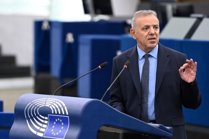 Μαυρίδης: Η στάση της Κιμισιόν στην Ανατ. Μεσόγειο πλήττει τα συμφέροντα της ΕΕ