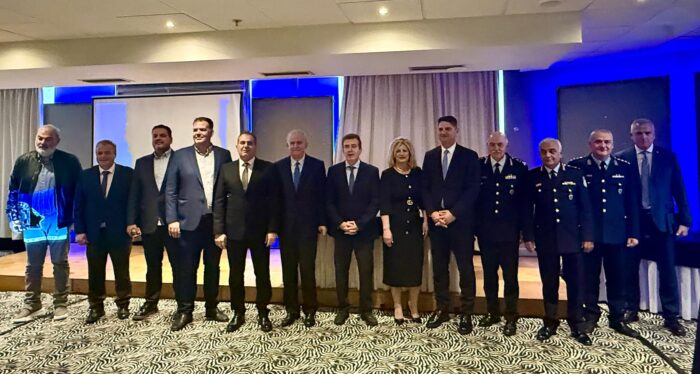 Υπογραφή Μνημονίων Συνεργασίας Υπουργείου Προστασίας του Πολίτη και Δήμων Τριφυλίας,Πύλου - Νέστορος,Οιχαλίας και Δυτικής Μάνης Υπογραφή Μνημονίων Συνεργασίας Υπουργείου Προστασίας του Πολίτη και Δήμων Τριφυλίας,Πύλου - Νέστορος,Οιχαλίας και Δυτικής Μάνης