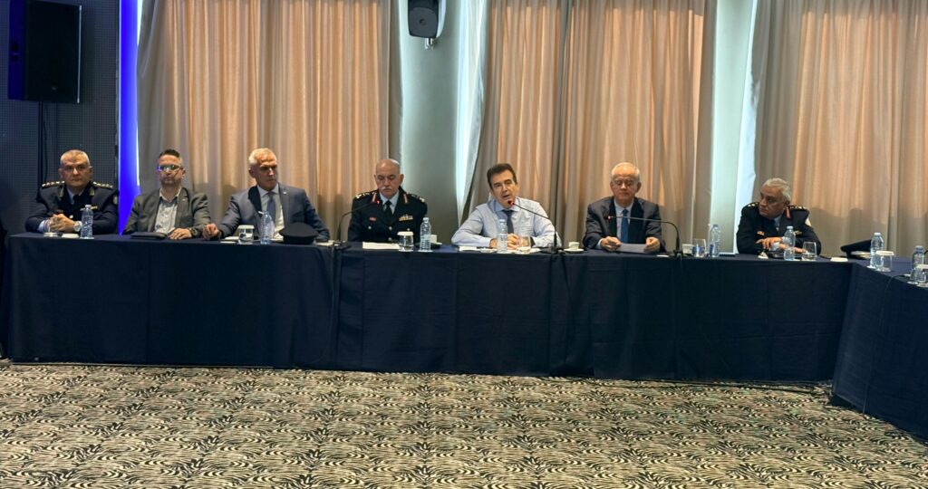 Υπογραφή Μνημονίων Συνεργασίας Υπουργείου Προστασίας του Πολίτη και Δήμων Τριφυλίας, Πύλου - Νέστορος, Οιχαλίας και Δυτικής Μάνης 1 28112025yptp4