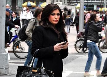 Η Α.Ε. Η ΠΡΕΣΒΗΣ KIMBERLY GUILFOYLE ΚΑΙ ΟΙ 10 ΠΡΩΤΕΣ ΕΠΟΙΚΟΔΟΜΗΤΙΚΕΣ ΗΜΕΡΕΣ ΤΗΣ ΣΤΗΝ ΕΛΛΑΔΑ