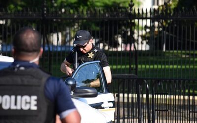 ΗΠΑ – Δράμα λίγα τετράγωνα από τον Λευκό Οίκο: Νεκρά δύο μέλη της Εθνοφρουράς από πυρά ενόπλου