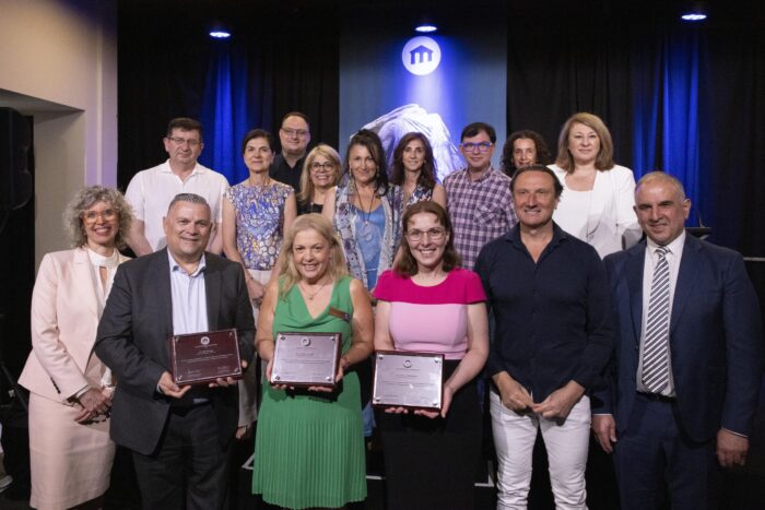 &Eta; &Epsilon;&lambda;&lambda;&eta;&nu;&iota;&kappa;ή &Kappa;&omicron;&iota;&nu;ό&tau;&eta;&tau;&alpha; &Mu;&epsilon;&lambda;&beta;&omicron;ύ&rho;&nu;&eta;&sigmaf; &tau;&iota;&mu;ά &tau;&omicron;&upsilon;&sigmaf; &Alpha;&rho;&iota;&sigma;&tau;&omicron;ύ&chi;&omicron;&upsilon;&sigmaf; VCE 2025