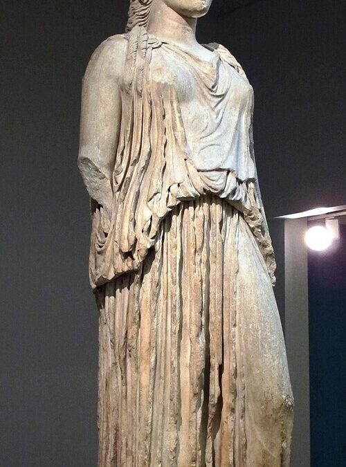 ΟΙ ΑΘΑΝΑΤΟΙ ΚΑΙ ΤΑ ΚΛΕΜΕΝΑ ΜΑΡΜΑΡΑ ΤΟΥ ΠΑΡΘΕΝΩΝΑ