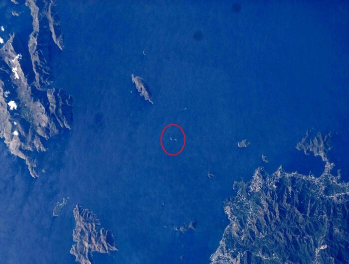 &laquo;&Tau;&omicron; &Beta;&alpha;&tau;&epsilon;&rho;&lambda;ό &tau;&eta;&sigmaf; &Epsilon;&pi;&iota;&kappa;&omicron;&iota;&nu;&omega;&nu;&iota;&alpha;&kappa;ή&sigmaf; &Delta;&iota;&alpha;&chi;&epsilon;ί&rho;&iota;&sigma;&eta;&sigmaf; &tau;&eta;&sigmaf; &Kappa;&rho;ί&sigma;&eta;&sigmaf; &tau;&omega;&nu; &Iota;&mu;ί&omega;&nu;&raquo;