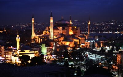 ΝΕΕΣ ΚΑΤΑΚΟΜΒΕΣ