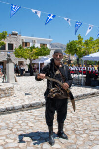 Ενας Μανιωτης .μιας αλλης εποχης