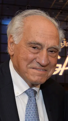 George Haseotes,94,who Helped Lead Family’s Cumberland Farms Convenience Store and Gas Station Empire,has Died George Haseotes,94,who Helped Lead Family’s Cumberland Farms Convenience Store and Gas Station Empire,has Died