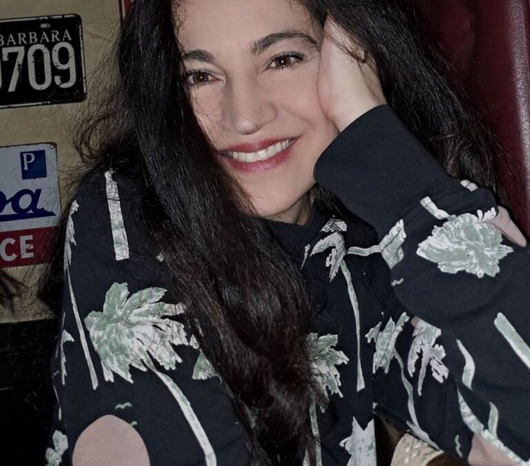 Ελένη Τζιαμουράνη «Μονόδρομος»