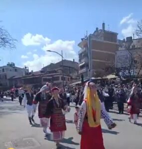 25η Μαρτίου - Ηρωική πόλη της Νάουσας 4 pro Gd9WW9MO