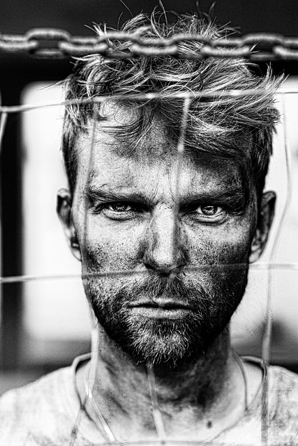 ΚΑΙ ΤΩΝ ΜΕΤΑΝΑΣΤΩΝ Ο ΔΙΑΚΙΝΗΤΗΣ ΚΑΙ ΤΩΝ ΜΕΤΑΝΑΣΤΩΝ Ο ΔΙΑΚΙΝΗΤΗΣ