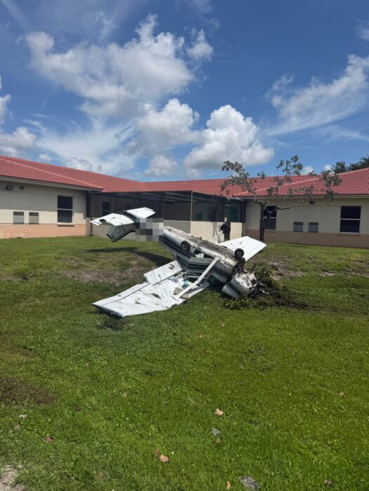 &Mu;&iota;&kappa;&rho;ό &alpha;&epsilon;&rho;&omicron;&sigma;&kappa;ά&phi;&omicron;&sigmaf; &sigma;&upsilon;&nu;&epsilon;&tau;&rho;ί&beta;&eta; &kappa;&omicron;&nu;&tau;ά &sigma;&tau;&omicron; North Perry Airport &sigma;&tau;&omicron; Pembroke Pines