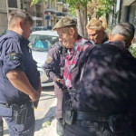 Σύλληψη 89χρονου ημεδαπού για περιστατικά που έλαβαν χώρα σε κτίριο Ε.Φ.Κ.Α. και στο Πρωτοδικείο Αθηνών την 28/04/2026