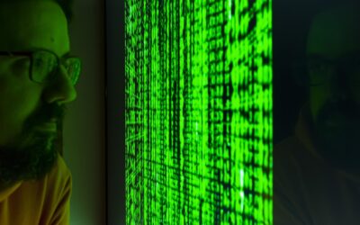  Ποιο είναι το Εργοστάσιο του Matrixπου φτιάχνει ρομποτάκια;