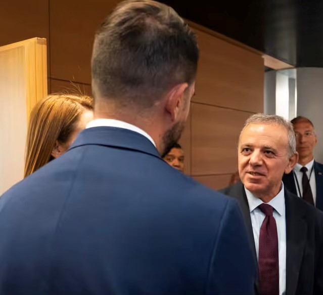 Κ. Μαυρίδης με Πρόεδρο Μαυροβουνίου για ένταξη στην ΕΕ Κ. Μαυρίδης με Πρόεδρο Μαυροβουνίου για ένταξη στην ΕΕ