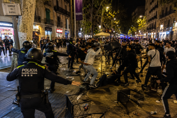 Χάος στη Βαρκελώνη: Το Ραβάλ ξανά στο επίκεντρο της ανασφάλειας Χάος στη Βαρκελώνη: Το Ραβάλ ξανά στο επίκεντρο της ανασφάλειας