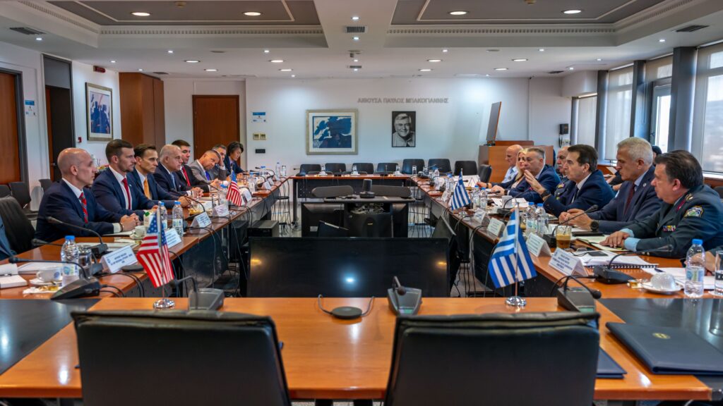 ΕΛ.ΑΣ-ΗΠΑ: Υπογραφή Μνημονίου Συνεργασίας και Επιστολής Προθέσεων για την ενίσχυση του αγώνα κατά του οργανωμένου εγκλήματος 5 17072026 dt yptp 6