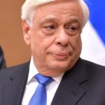 Ο Προκόπης Παυλόπουλος στον Γιώργο Λιάνη: «Η εκτελεστική εξουσία είναι δυστυχώς παντοδύναμη» 6 Ο Προκόπης Παυλόπουλος στον Γιώργο Λιάνη: «Η εκτελεστική εξουσία είναι δυστυχώς παντοδύναμη»