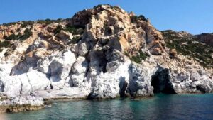 Πολύαιγος, η εξωτική «άγνωστη» καλλονή των Κυκλάδων 6 polyaigos island5 1