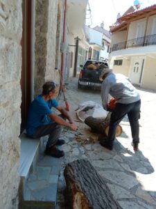 Μια θλιβερή απώλεια για τη γειτονιά της Κάτω Πλατείας του Διστόμου 5 2636
