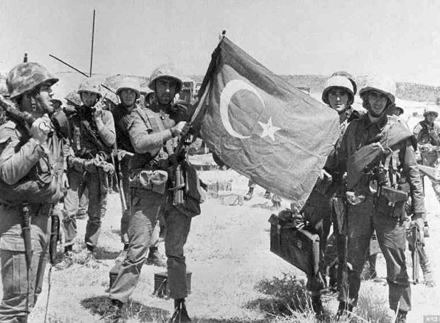 &Tau;ό&sigma;&eta; &alpha;&gamma;ά&pi;&eta; &kappa;&alpha;&iota; &tau;ό&sigma;&omicron;&sigmaf; &pi;ό&nu;&omicron;&sigmaf; &sigma;&epsilon; έ&nu;&alpha; &mu;&nu;ή&mu;&alpha;&hellip;