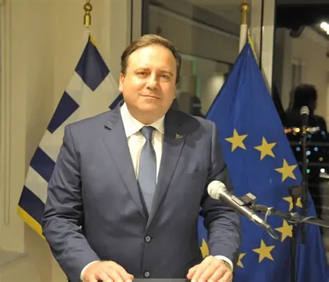 Είπαν οι φίλοι: Κυριάκος Μαριδάκης Είπαν οι φίλοι: Κυριάκος Μαριδάκης