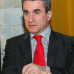 Μήνυμα του Υφυπουργού Εξωτερικών κ. Ιωάννη Μ. Λοβέρδου προς τον Απόδημο Ελληνισμό για την 28η Οκτωβρίου 2 Μήνυμα του Υφυπουργού Εξωτερικών κ. Ιωάννη Μ. Λοβέρδου προς τον Απόδημο Ελληνισμό για την 28η Οκτωβρίου