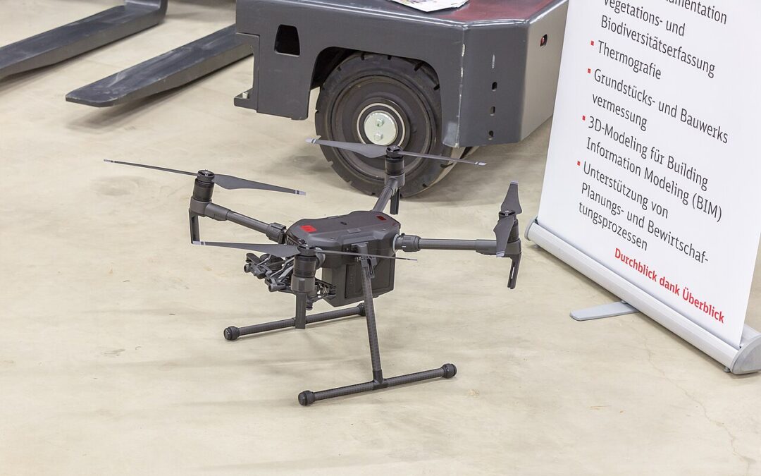 Πως μπορούν να αντιμετωπιστούν τα σμήνη drones